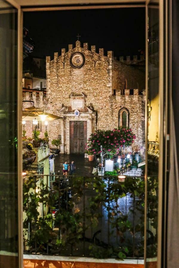 Apartamento Taomau - Duomo Square Taormina Exterior foto